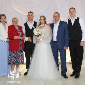 0e0e4259-05c2-4c16-bd63-ec070eaa3094