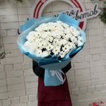 Букет с хризантемами &laquo;Поцелуй&raquo;