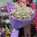 Букет с гипсофилой &laquo;Белоснежка&raquo;
