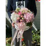 Цветы в коробке &laquo;Миксовый&raquo;