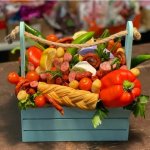 Съедобный букет &laquo;Колбасочка&raquo;