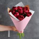 Букет из бордовых пионов &laquo;Алый закат&raquo;