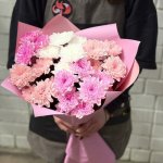 Букет с хризантемами &laquo;Персик&raquo;