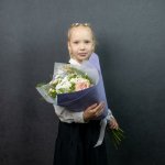 Сборный букет &laquo;Школьные годы&raquo;