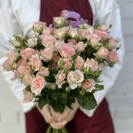 Кустовая роза &laquo;Нежная&raquo;