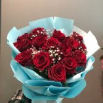 Букет из 15 красных роз &laquo;Мента&raquo;