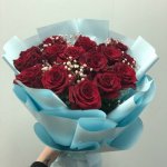 Букет из 15 красных роз &laquo;Мента&raquo;