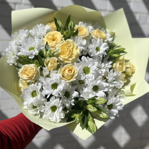 Сборный букет «Фло» в Сыктывкаре от магазина «Флориска»