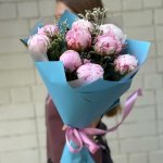 Букет из девяти розовых пионов &laquo;Пиончик&raquo;