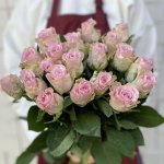 Роза &laquo; Нежная кения&raquo;