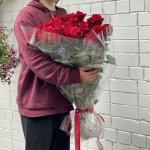 Букет с розами &laquo;Незабываемая&raquo;