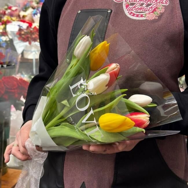 Букет из тюльпанов &laquo;Твоей любимой &raquo;