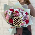 Сборный букет &laquo;Танец любви&raquo;