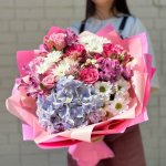 Сборный букет &laquo;Праздничный букет&raquo;