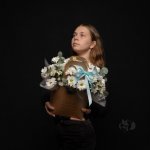 Цветы в сумке  &laquo;Яркий момент&raquo;