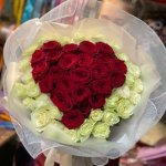 Букет с розами &laquo;День всех влюблюнных&raquo;