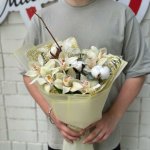 Букет из белых орхидей &laquo;Чарующий взгляд&raquo;