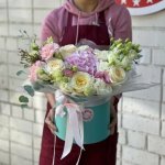 Цветы в коробке  &laquo;Любимка&raquo;