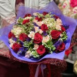 Сборный букет &laquo;Небесные розы&raquo;